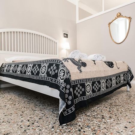 Appartamento Ai Greci Residenza Quaggio Veneza Exterior foto
