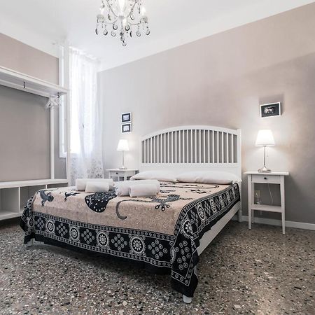 Appartamento Ai Greci Residenza Quaggio Veneza Exterior foto